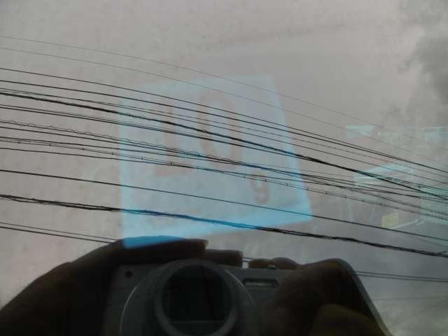 Ｎ－ＢＯＸカスタム Ｇ　ＳＳパッケージ　ナビテレビ　バックカメラ　ＥＴＣ　ドライブレコーダー　スマートキー　プッシュスタート　セキュリティー　両側パワースライドドア　ＨＩＤライト　純正アルミホイール（2枚目）