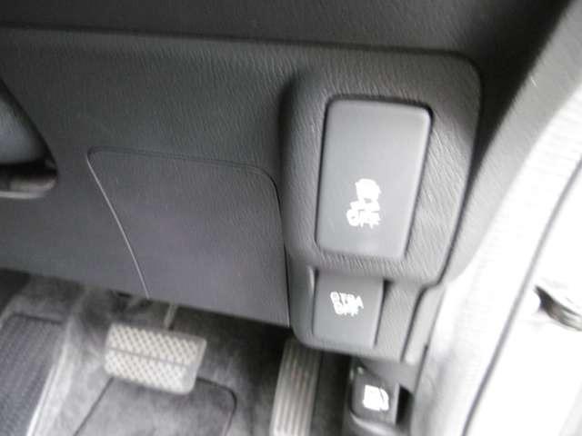 Ｎ－ＢＯＸカスタム Ｇ　ＳＳパッケージ　ナビテレビ　バックカメラ　ＥＴＣ　ドライブレコーダー　スマートキー　プッシュスタート　セキュリティー　両側パワースライドドア　ＨＩＤライト　純正アルミホイール（21枚目）