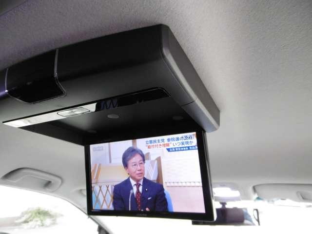 エスティマ アエラス　プレミアムエディション　９インチナビ＆フリップダウンモニター　バックカメラ　ドライブレコーダー　ＥＴＣ　両側パワースライドドア　オットマン　スマートキー　プッシュスタート　セキュリティー（11枚目）