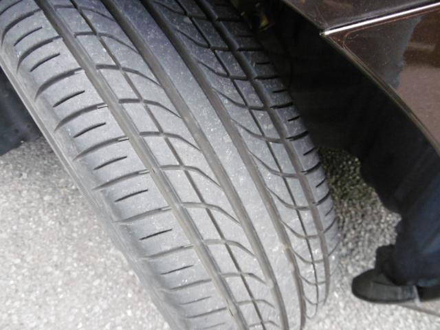 ノート ｅ－パワー　メダリスト　車検長〜い９年１２月です　ノートｅパワーです　デジタルインナーミラー　ドライブレコーダー衝突軽減ブレーキ　コーナーセンサーアラウンドビューモニター　純正ＬＥＤヘッドライト　試乗できます（19枚目）