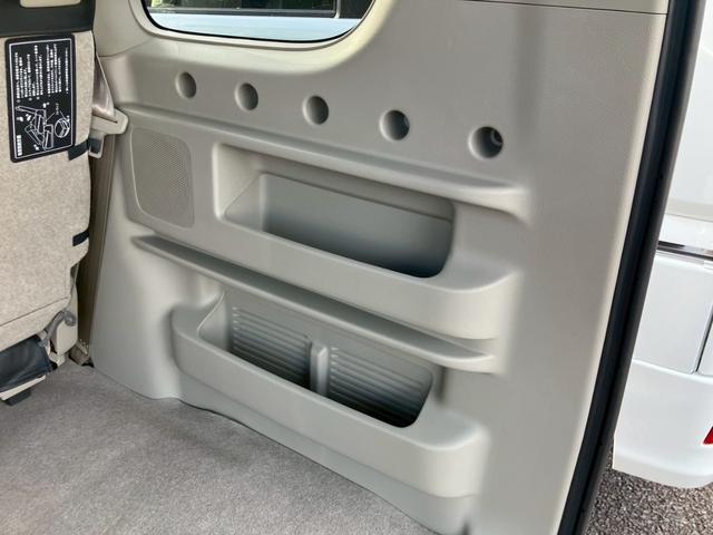 エブリイワゴン ＰＺターボスペシャル　ナビ／フルセグＴＶ　Ｂｌｕｅｔｏｏｔｈ対応　スマートキー／プッシュスタート　両側電動スライドドア　オートステップ　ドライブレコーダー　障害物センサー　レーダーブレーキ　レーンキープ　黒革調シートカバー（12枚目）