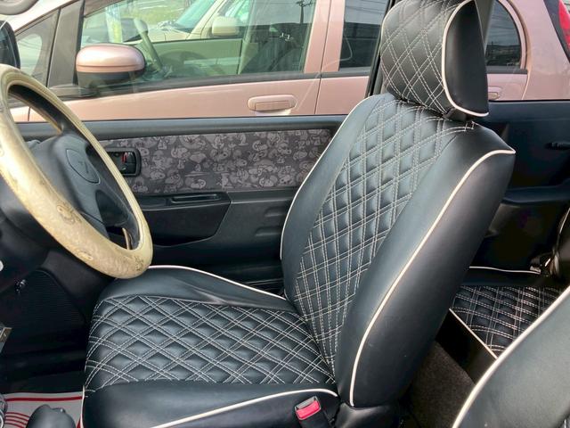 パジェロミニ スヌーピーエディションII ナビ・地デジTV・DVD再生・Bluetoothオーディオ・背面タイヤカバー・キーレス・アルミホイール・Wエアバッグ(13枚目)