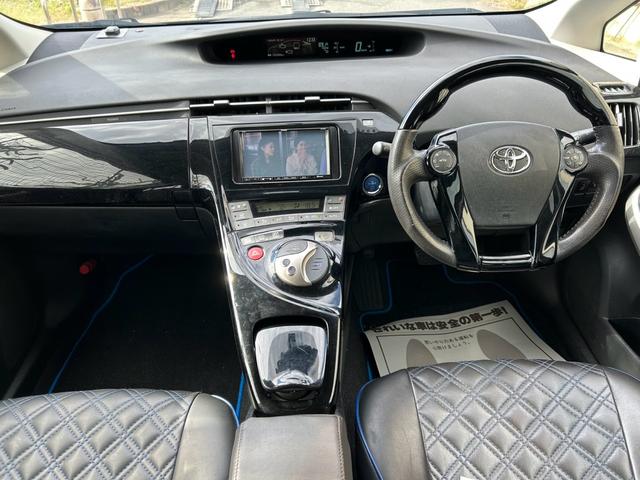 プリウス Ｌ　ドライブレコーダー　Ｂｌｕｅｔｏｏｔｈナビ　エイムゲインエアロ　エイムゲインアルミホイール（8枚目）