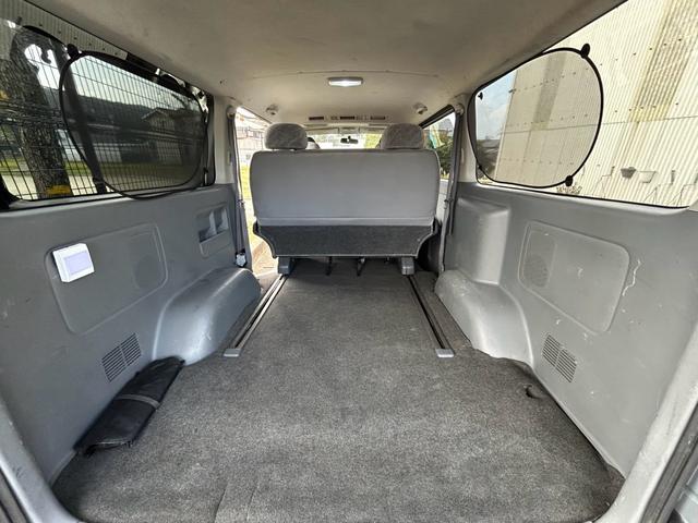 ハイエースバン スーパーGL ETC フロントスポイラー 両側スライドドア ナビ付 ヘッドレストモニター(13枚目)
