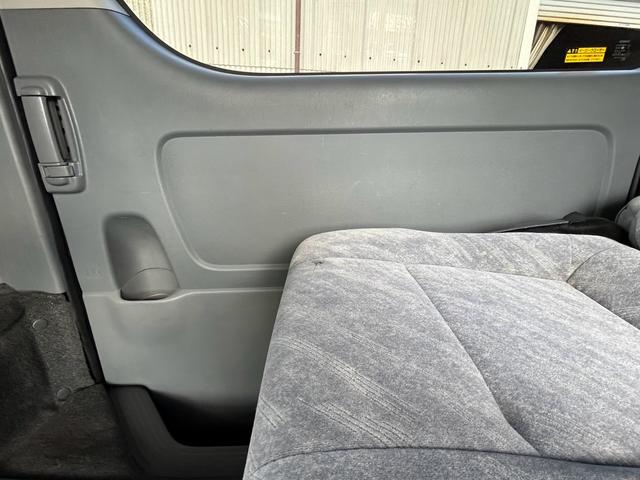 ハイエースバン スーパーGL ETC フロントスポイラー 両側スライドドア ナビ付 ヘッドレストモニター(15枚目)