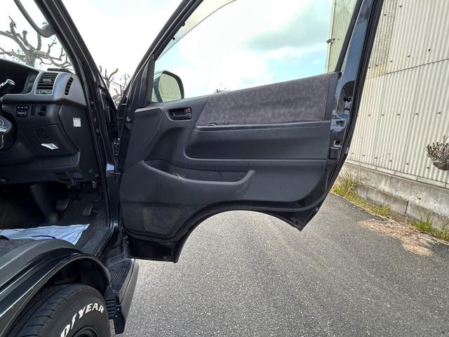 ハイエースバン スーパーGL ETC フロントスポイラー 両側スライドドア ナビ付 ヘッドレストモニター(18枚目)