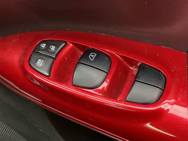 ジューク 15RX タイプV バックカメラ クリアランスソナー ナビ TV オートライト アルミホイール スマートキー 電動格納ミラー CVT 盗難防止システム 衝突安全ボディ CD ミュージックプレイヤー接続可 ABS エアコン(47枚目)