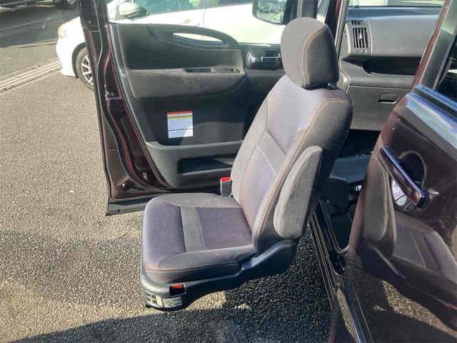 セレナ 福祉車輌 助手席スライドアップシート ドライブレコーダー ETC バックカメラ ナビ TV 両側電動スライドドア スマートキー 後席モニター 3列シート ウォークスルー CVT アルミホイール CD(58枚目)