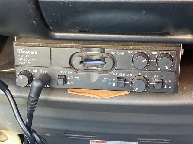 ボンゴトラック 　トラック　ＣＶＴ　後輪ダブル　ドライブレコーダー　バックカメラ　エアコン　パワーウィンドウ　運転席エアバッグ　助手席エアバッグ（8枚目）