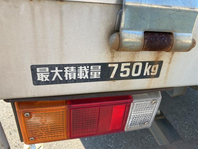 ボンゴトラック 　トラック　ＣＶＴ　後輪ダブル　ドライブレコーダー　バックカメラ　エアコン　パワーウィンドウ　運転席エアバッグ　助手席エアバッグ（17枚目）