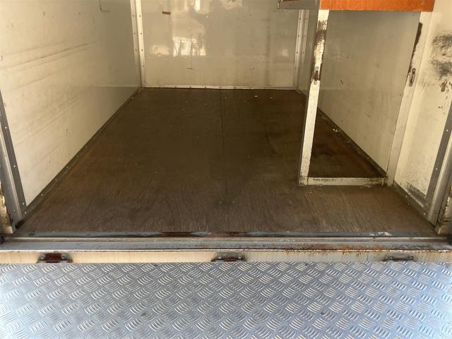 ボンゴトラック 　トラック　ＣＶＴ　後輪ダブル　ドライブレコーダー　バックカメラ　エアコン　パワーウィンドウ　運転席エアバッグ　助手席エアバッグ（23枚目）