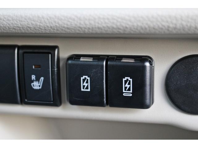 ☆ご覧いただき有り難うございます。こちらのお車が気に入りましたら電話やメールでのお問い合わせお待ちしております。またスタッフ一同皆様のご来店を心よりお待ちしております。