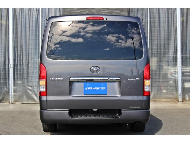 レジアスエースバン スーパーＧＬ　ダークプライム　・衝突回避支援ブレーキ・レーンキープアシスト・社外ＳＤナビ・ＤＴＶ・バックモニター・Ｂｌｕｅｔｏｏｔ・ＤＶＤ・ＣＤ・ＥＴＣ・フリップダウンモニター・スマートキー・シートカバー・ベットキット・ローダウン（15枚目）