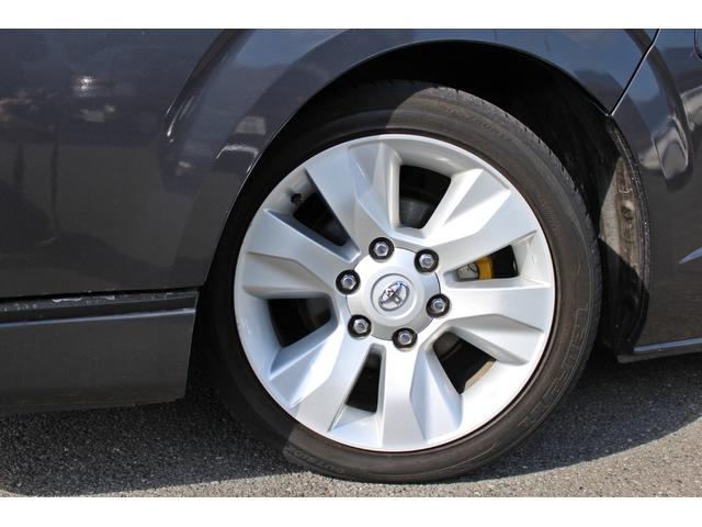 レジアスエースバン スーパーＧＬ　ダークプライム　・衝突回避支援ブレーキ・レーンキープアシスト・社外ＳＤナビ・ＤＴＶ・バックモニター・Ｂｌｕｅｔｏｏｔ・ＤＶＤ・ＣＤ・ＥＴＣ・フリップダウンモニター・スマートキー・シートカバー・ベットキット・ローダウン（21枚目）