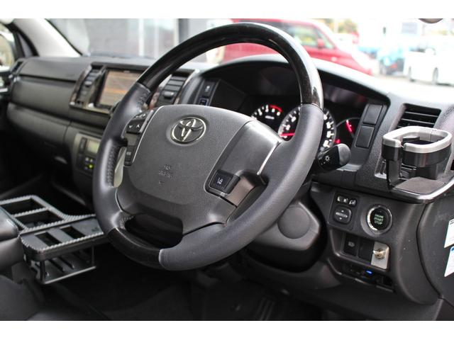 レジアスエースバン スーパーＧＬ　ダークプライム　・衝突回避支援ブレーキ・レーンキープアシスト・社外ＳＤナビ・ＤＴＶ・バックモニター・Ｂｌｕｅｔｏｏｔ・ＤＶＤ・ＣＤ・ＥＴＣ・フリップダウンモニター・スマートキー・シートカバー・ベットキット・ローダウン（39枚目）