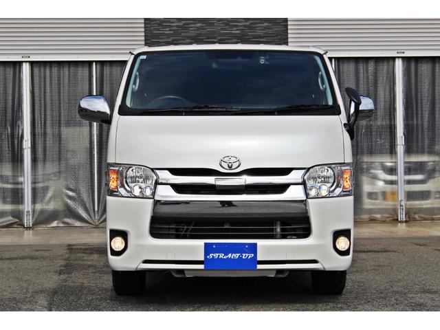 レジアスエースバン スーパーＧＬ　鑑定済車輌・衝突回避支援ブレーキ・車線逸脱機能・純正ＳＤナビ・ＤＴＶ・バックモニター・Ｂｌｕｅｔｏｏｔｈ・前後ドライブレコーダー・スマートキー・両側パワースライド・ベットキット・ローダウン・１７ＡＷ（2枚目）