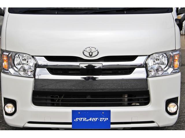 レジアスエースバン スーパーＧＬ　鑑定済車輌・衝突回避支援ブレーキ・車線逸脱機能・純正ＳＤナビ・ＤＴＶ・バックモニター・Ｂｌｕｅｔｏｏｔｈ・前後ドライブレコーダー・スマートキー・両側パワースライド・ベットキット・ローダウン・１７ＡＷ（4枚目）