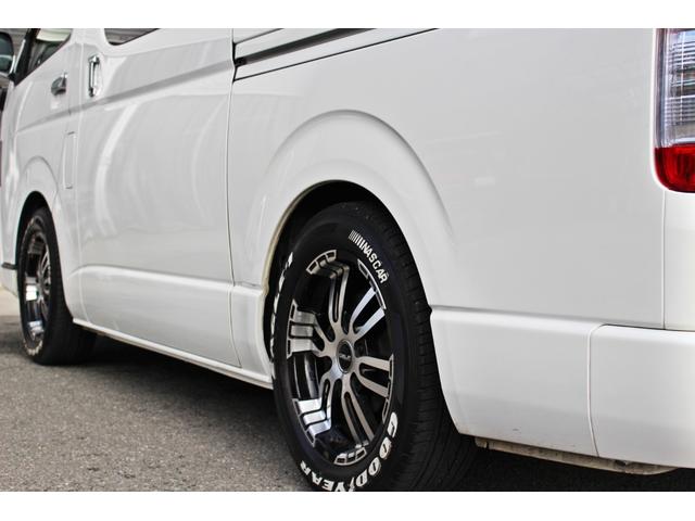 レジアスエースバン スーパーＧＬ　鑑定済車輌・衝突回避支援ブレーキ・車線逸脱機能・純正ＳＤナビ・ＤＴＶ・バックモニター・Ｂｌｕｅｔｏｏｔｈ・前後ドライブレコーダー・スマートキー・両側パワースライド・ベットキット・ローダウン・１７ＡＷ（17枚目）