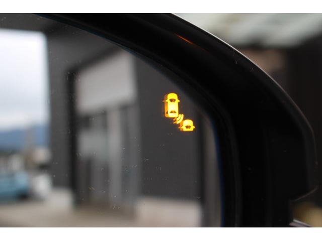 ヴェゼル ｅ：ＨＥＶ　Ｚ　・衝突回避軽減ブレーキ・誤発信抑制機能・純正９インチナビ・ＤＴＶ・バックカメラ・前後ドライブレコーダー・ＤＶＤ・ＣＤ・Ｂｌｕｅｔｏｏｔ・ＵＳＢ・ＥＴＣ・電動ブレーキ・ハンドルヒーター・パワーバックドア（12枚目）