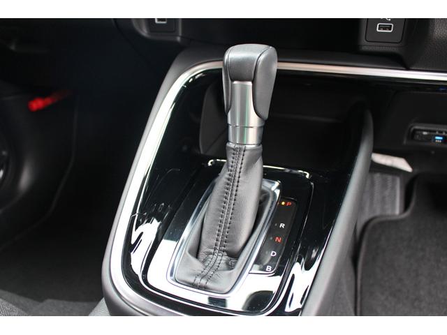 ヴェゼル ｅ：ＨＥＶ　Ｚ　・衝突回避軽減ブレーキ・誤発信抑制機能・純正９インチナビ・ＤＴＶ・バックカメラ・前後ドライブレコーダー・ＤＶＤ・ＣＤ・Ｂｌｕｅｔｏｏｔ・ＵＳＢ・ＥＴＣ・電動ブレーキ・ハンドルヒーター・パワーバックドア（33枚目）