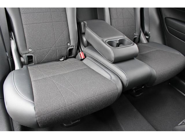 ヴェゼル ｅ：ＨＥＶ　Ｚ　・衝突回避軽減ブレーキ・誤発信抑制機能・純正９インチナビ・ＤＴＶ・バックカメラ・前後ドライブレコーダー・ＤＶＤ・ＣＤ・Ｂｌｕｅｔｏｏｔ・ＵＳＢ・ＥＴＣ・電動ブレーキ・ハンドルヒーター・パワーバックドア（56枚目）