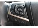 ☆ステアリングスイッチ　☆手元のスイッチでナビ等の操作が行える非常に便利な機能です！社外ナビ等への連動には別途ケーブルが必要な場合も御座いますので詳しくはスタッフまで　☆