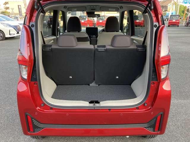デイズ ６６０　Ｘ　社用車ＵＰ・認定中古車　アラウンドＭ　踏み間違え防止　禁煙　スマートキー　イモビライザー　バックカメラ　レーンキープ　アイドリングストップ　キーレス　フルオートエアコン　ＬＥＤライト　ナビＴＶ　ＷＡＢ　運転席エアバック　ＰＳ（16枚目）