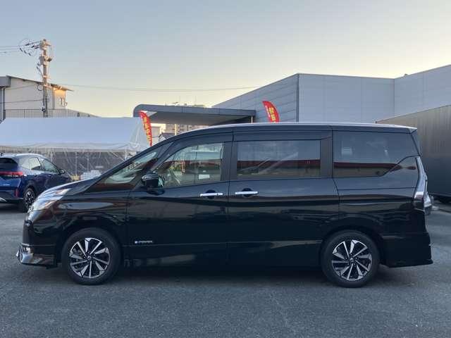セレナ １．２　ｅ－ＰＯＷＥＲ　ハイウェイスター　Ｇ　ワンオーナー車・認定中古車・プロパイロッ　３６０度カメラ　衝突軽減ブレーキ　禁煙車　両側パワースライドドア　ＬＤＰ　ＬＥＤヘッドライト　インテリジェントキー　寒冷地仕様　ドライブレコーダー　ＥＴＣ　レーダークルコン　オートエアコン　１オーナー（8枚目）