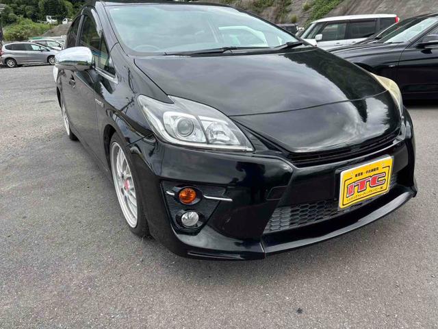 プリウス Ｓツーリングセレクション・Ｇ’ｓ　ドライブレコーダー　ＥＴＣ　バックカメラ　ＴＶ　アルミホイール　オートライト　ＨＩＤ　ＣＶＴ　スマートキー　電動格納ミラー　盗難防止システム　Ｂｌｕｅｔｏｏｔｈ　衝突安全ボディ　ＡＢＳ　エアコン（14枚目）