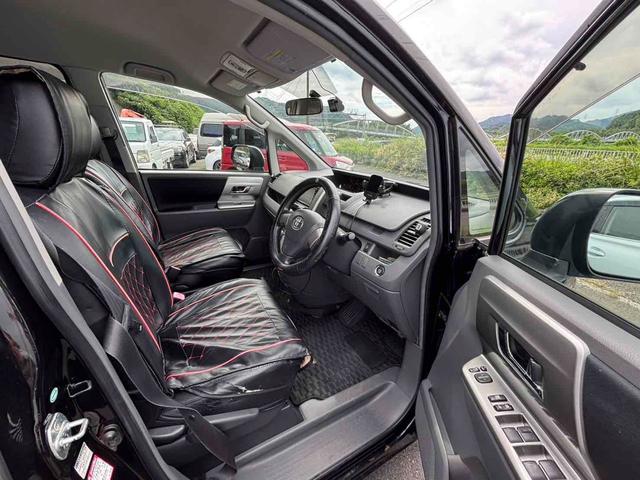 ヴォクシー ＺＳ　煌　ドライブレコーダー　バックカメラ　ナビ　ＴＶ　両側スライドドア　オートライト　ＨＩＤ　スマートキー　３列シート　ＣＶＴ　アルミホイール　ＣＤ　ＤＶＤ再生　ミュージックプレイヤー接続可（12枚目）
