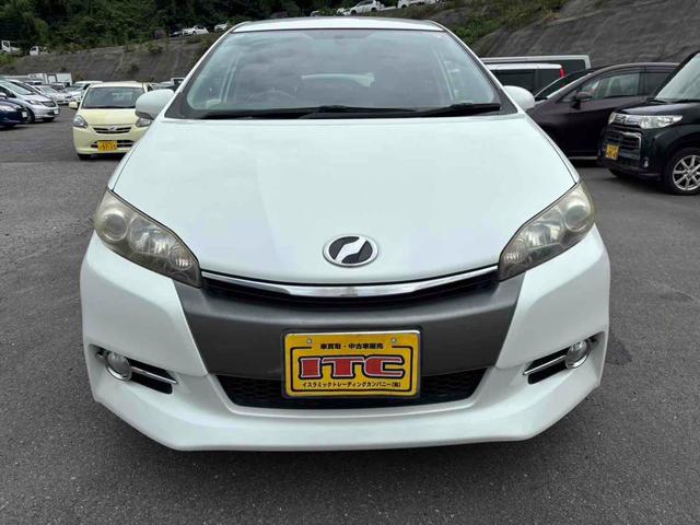 ウィッシュ １．８Ｓ　ＥＴＣ　バックカメラ　ＴＶ　オートライト　ＨＩＤ　スマートキー　電動格納ミラー　３列シート　ＣＶＴ　アルミホイール　ＣＤ　Ｂｌｕｅｔｏｏｔｈ　衝突安全ボディ　ＡＢＳ　ＥＳＣ　エアコン（14枚目）