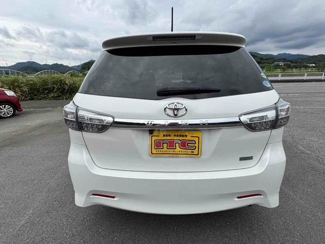 ウィッシュ １．８Ｓ　ＥＴＣ　バックカメラ　ＴＶ　オートライト　ＨＩＤ　スマートキー　電動格納ミラー　３列シート　ＣＶＴ　アルミホイール　ＣＤ　Ｂｌｕｅｔｏｏｔｈ　衝突安全ボディ　ＡＢＳ　ＥＳＣ　エアコン（19枚目）