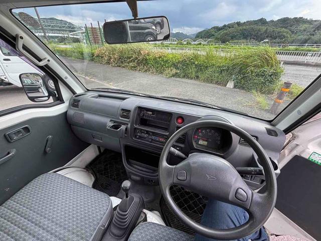 ハイゼットトラック エアコン・パワステ　スペシャル　４ＷＤ　軽トラック　ＭＴ　エアコン　パワーステアリング（13枚目）