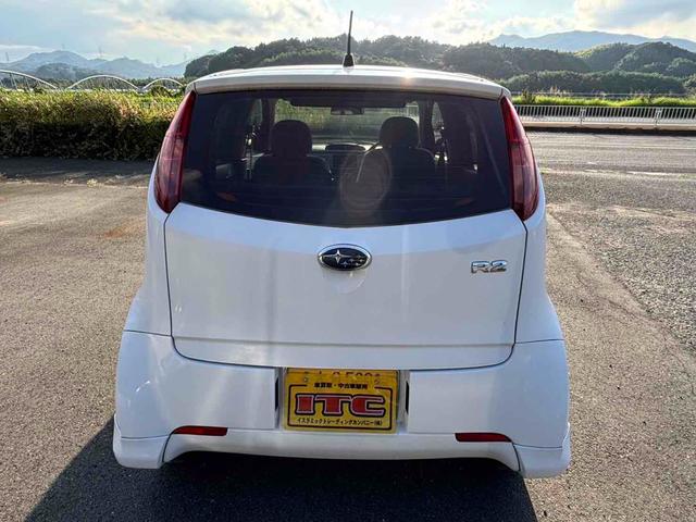 Ｒ２ Ｆ　キーレスエントリー　ＣＶＴ　ＣＤ　ミュージックプレイヤー接続可　衝突安全ボディ　エアコン　パワーステアリング　パワーウィンドウ（16枚目）
