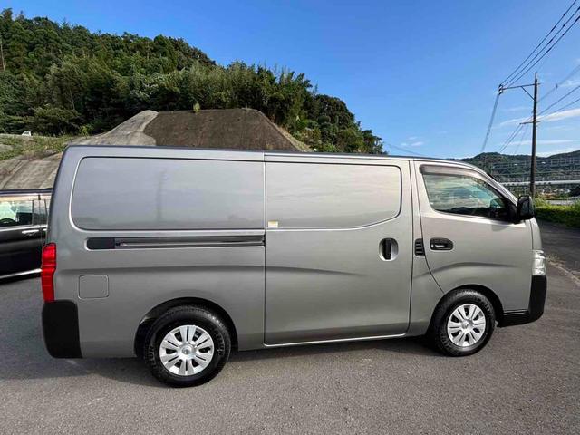 ＮＶ３５０キャラバンバン ロングＤＸ　ＥＴＣ　バックカメラ　ＴＶ　両側スライドドア　ＡＴ　エアコン　パワーウィンドウ　運転席エアバッグ　ＣＤ　ＵＳＢ（18枚目）