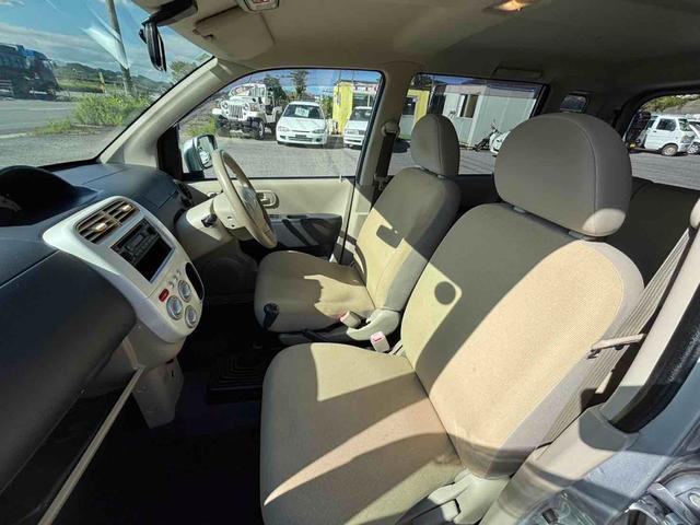 ｅＫワゴン Ｍ　キーレスエントリー　電動格納ミラー　ＭＴ　盗難防止システム　ＣＤ　衝突安全ボディ　エアコン　パワーステアリング　パワーウィンドウ（22枚目）