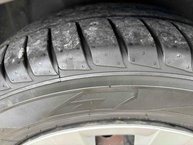 インプレッサスポーツ １．６ｉ　ナビ　ＴＶ　キーレスエントリー　ＣＶＴ　盗難防止システム　ＡＢＳ　ＥＳＣ　ＵＳＢ　Ｂｌｕｅｔｏｏｔｈ　エアコン　パワーステアリング　パワーウィンドウ（21枚目）