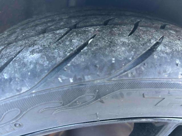 スカイライン 250GT ETC ナビ TV アルミホイール HID AT スマートキー 盗難防止システム CD ミュージックプレイヤー接続可 衝突安全ボディ ABS ESC エアコン パワーステアリング パワーウィンドウ(21枚目)