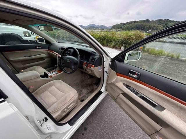 マークII グランデ　ＡＴ　キーレスエントリー　パワーシート　ＣＤ　カセット　衝突安全ボディ　ＡＢＳ　エアコン　パワーステアリング　パワーウィンドウ（10枚目）