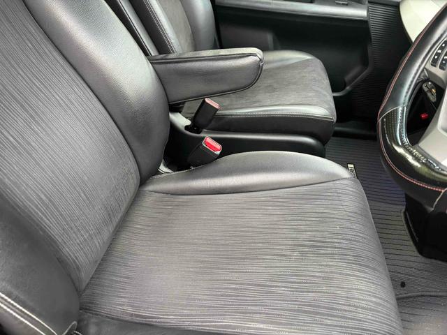 フリードハイブリッド ジャストセレクション ETC バックカメラ ナビ TV オートクルーズコントロール 両側電動スライドドア HID スマートキー 電動格納ミラー 3列シート CVT アルミホイール CD USB ミュージックプレイヤー接続可(10枚目)