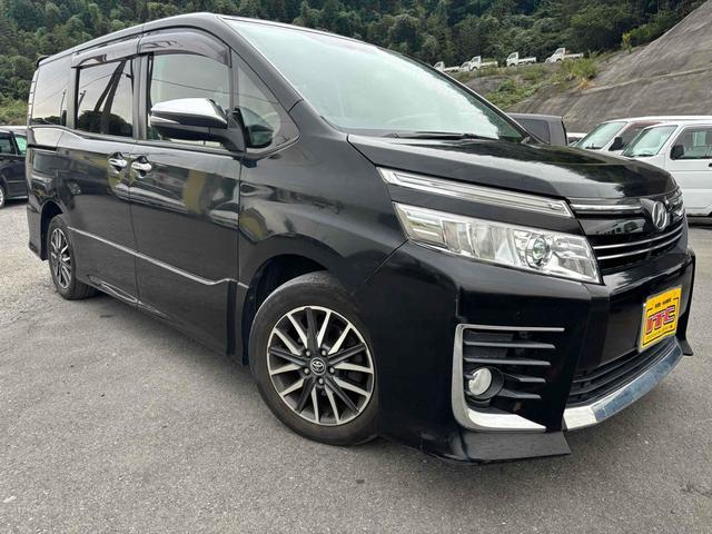 ヴォクシー ZS 煌 ETC バックカメラ ナビ TV 両側電動スライドドア LEDヘッドランプ スマートキー アイドリングストップ 3列シート CVT アルミホイール CD ミュージックプレイヤー接続可(14枚目)