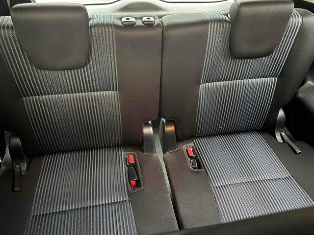 ヴォクシー ZS 煌 ETC バックカメラ ナビ TV 両側電動スライドドア LEDヘッドランプ スマートキー アイドリングストップ 3列シート CVT アルミホイール CD ミュージックプレイヤー接続可(21枚目)