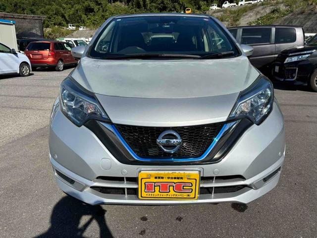 ノート e-パワー X ドライブレコーダー 全周囲カメラ TV クリアランスソナー レーンアシスト 衝突被害軽減システム アルミホイール オートライト スマートキー アイドリングストップ 電動格納ミラー CVT(12枚目)