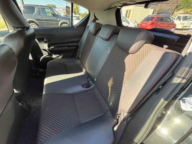 アクア X-アーバン ETC バックカメラ TV アルミホイール スマートキー 電動格納ミラー CVT 衝突安全ボディ ABS ESC CD DVD再生 Bluetooth エアコン パワーステアリング パワーウィンドウ(23枚目)