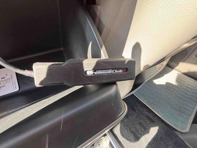 ステップワゴン Ｇ　ドライブレコーダー　ＥＴＣ　バックカメラ　ＴＶ　両側電動スライドドア　スマートキー　アイドリングストップ　後席モニター　３列シート　ＣＶＴ　アルミホイール　ＵＳＢ　Ｂｌｕｅｔｏｏｔｈ　エアコン（31枚目）