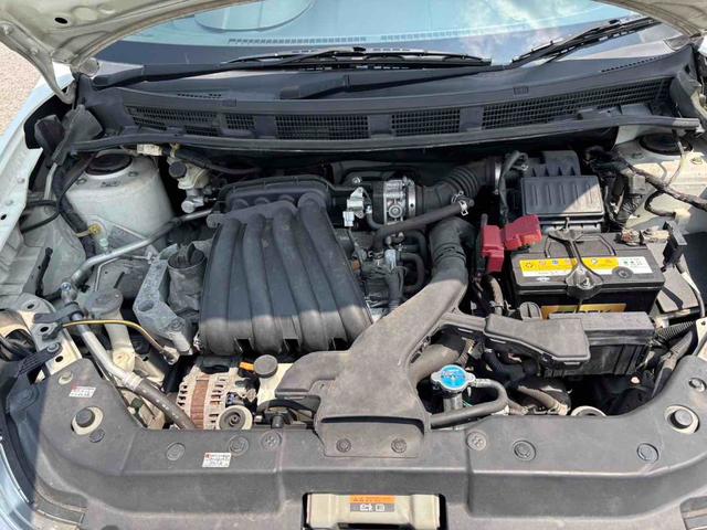 NISSAN WINGROAD 15M V LIMITED