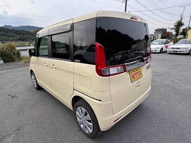 スペーシア Gリミテッド ETC 全周囲カメラ 両側スライド・片側電動 TV レーンアシスト 衝突被害軽減システム オートライト スマートキー 電動格納ミラー ベンチシート CVT 盗難防止システム ABS ESC CD(18枚目)