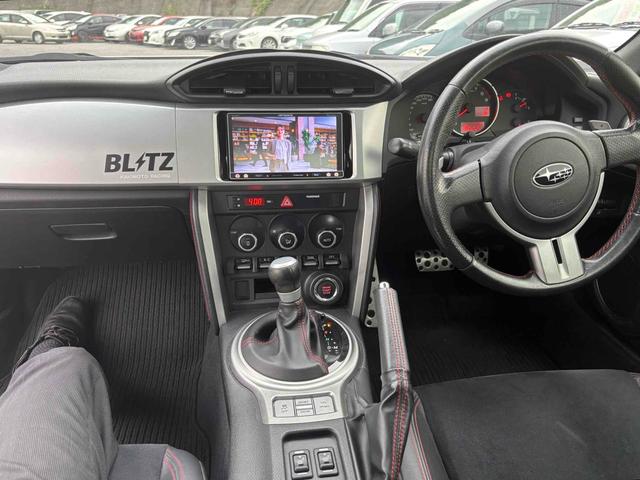 車を運転する際には運転席の存在は欠かせません。なのでしっかりとチェックしたいポイントですね。