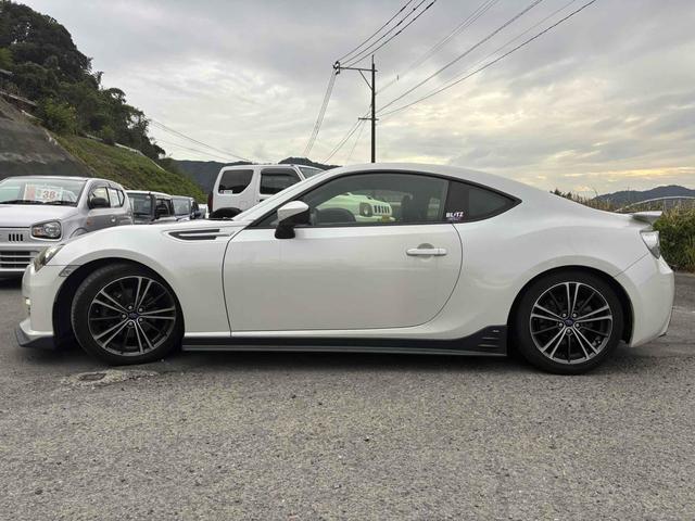 ご覧頂きまして誠に有難うございます！！是非ご来店して頂き、実際にご覧になって頂ければと思います。お客様からのご連絡をスタッフ一同、心よりお待ちしております