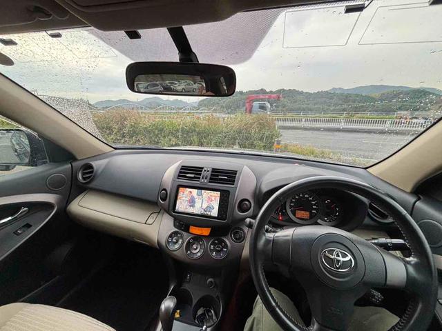 ヴァンガード 240S ETC バックカメラ オートクルーズコントロール TV HID アルミホイール スマートキー CVT 盗難防止システム 衝突安全ボディ CD DVD再生 ミュージックプレイヤー接続可 ABS ESC(2枚目)